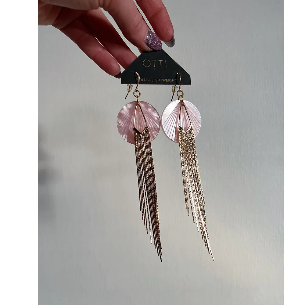 18K Gold Glamour Fringe earring: PINK PEARL acrylic