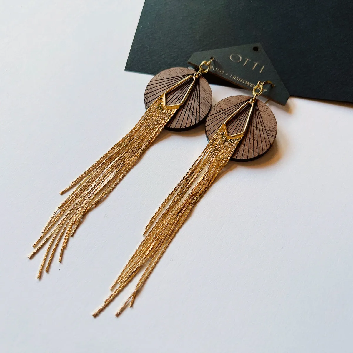 18K Gold Glamour Fringe earring: WALNUT real wood detail