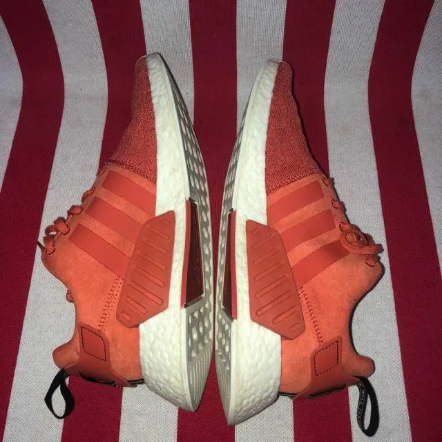 Adidas NMD R2 Future Harvest size 10