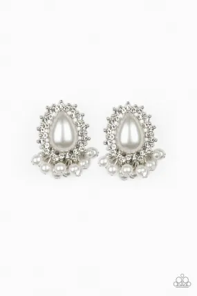 Castle Cameo White-Earrings