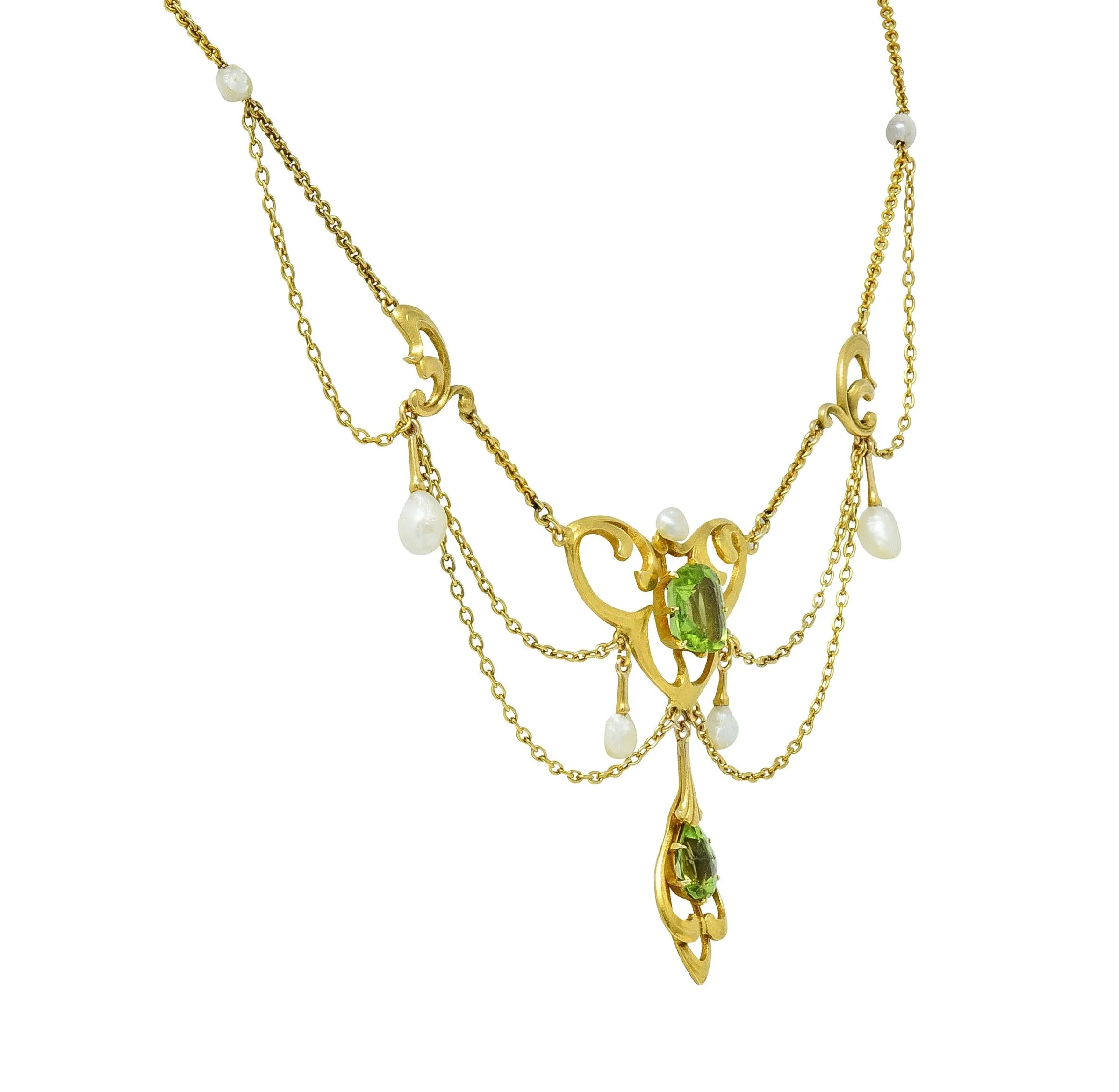 Edwardian Diamond Peridot Pearl Platinum 14 Karat Yellow Gold Antique Swagged Fringe Necklace