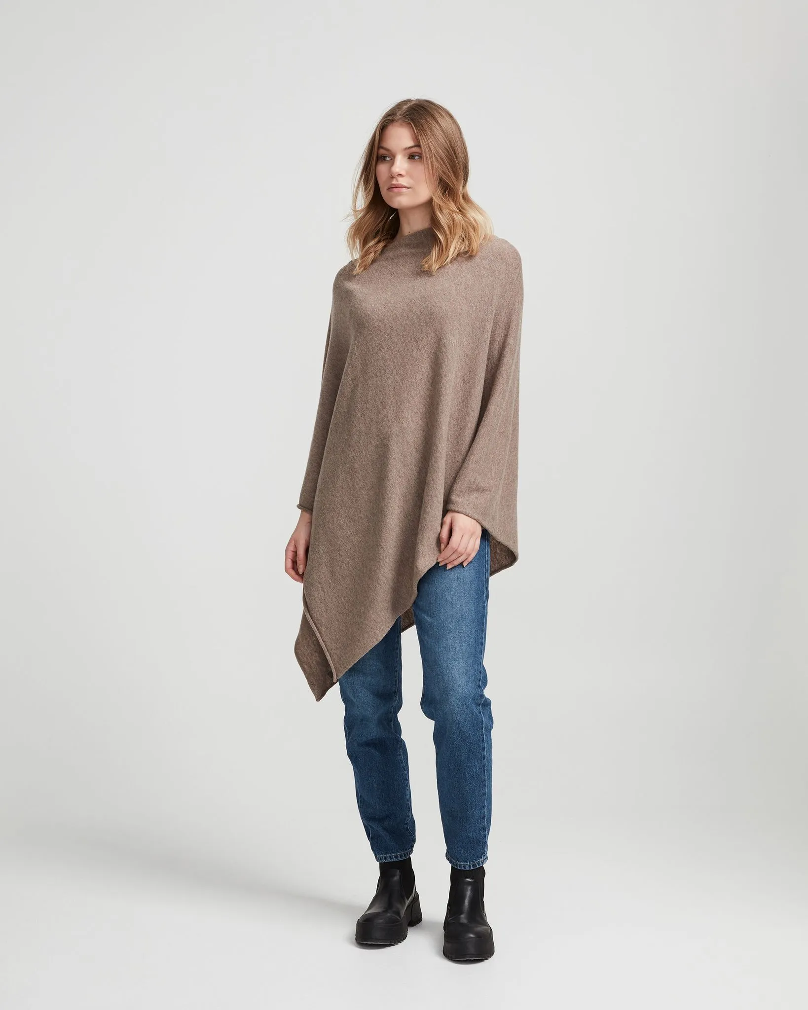 Holebrook Sofie Women's Merino Wool Poncho Shawl - Holebrook Merino Wool