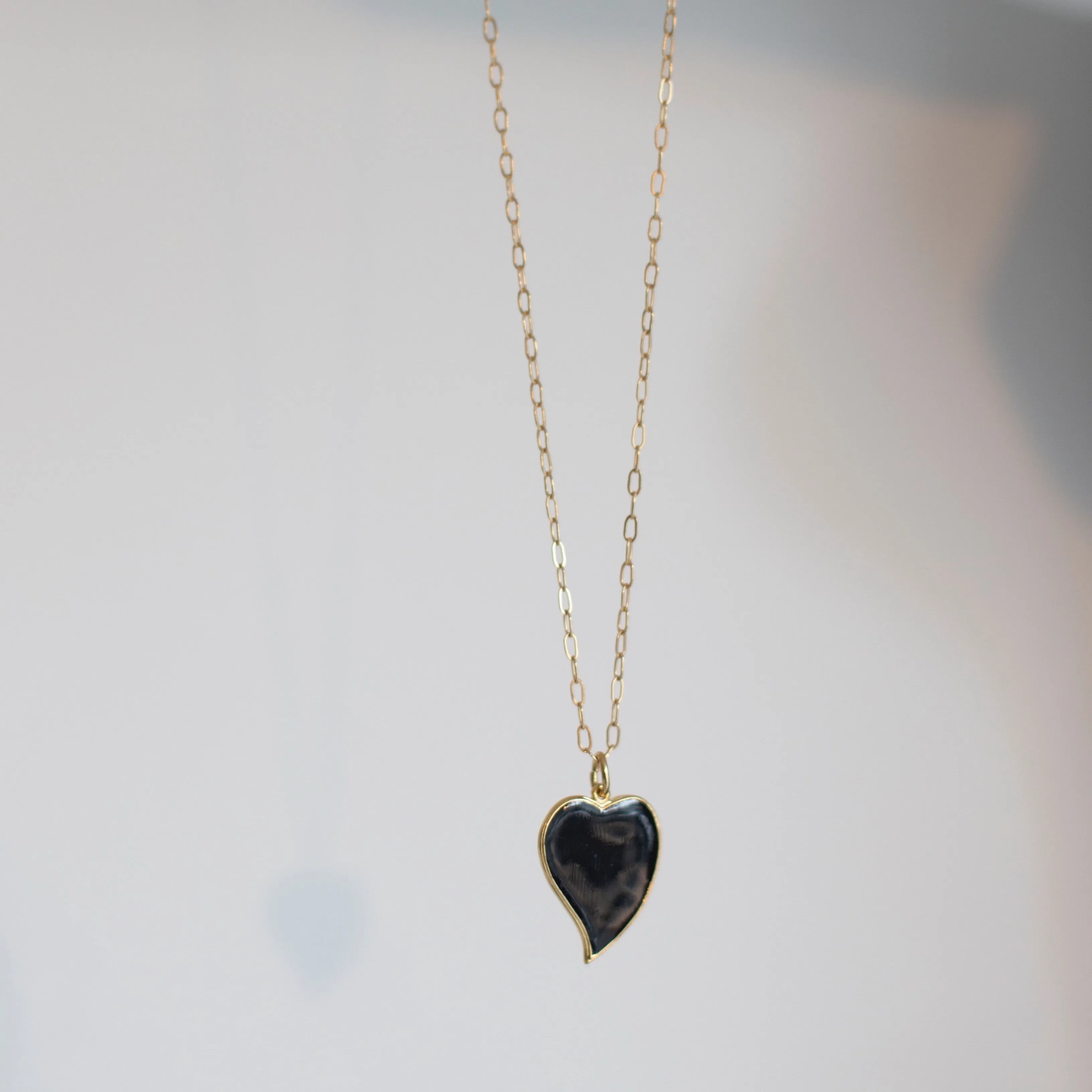 ILSA POINTED 1 ENAMEL HEART NECKLACES