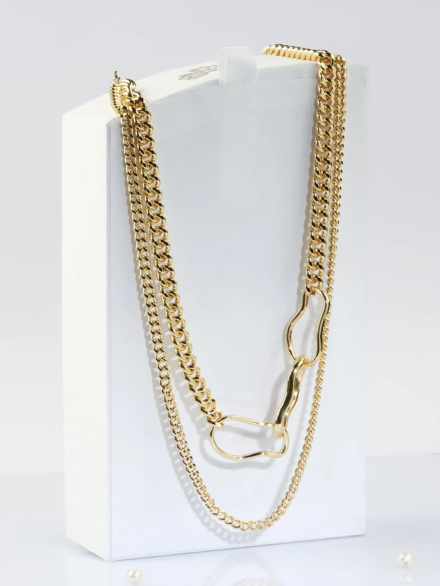 Loop Interlock Chain Necklace