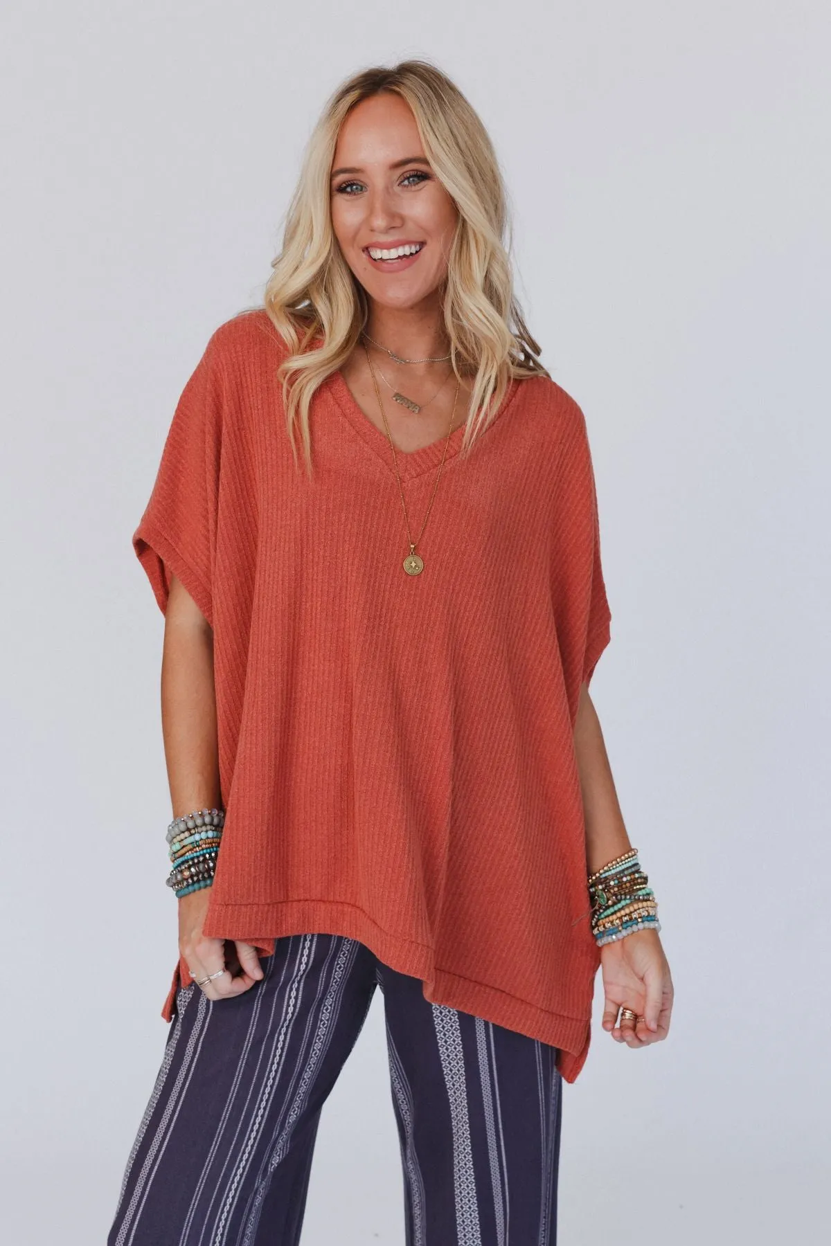 Rowan Oversized Ribbed Knit Top - Brick