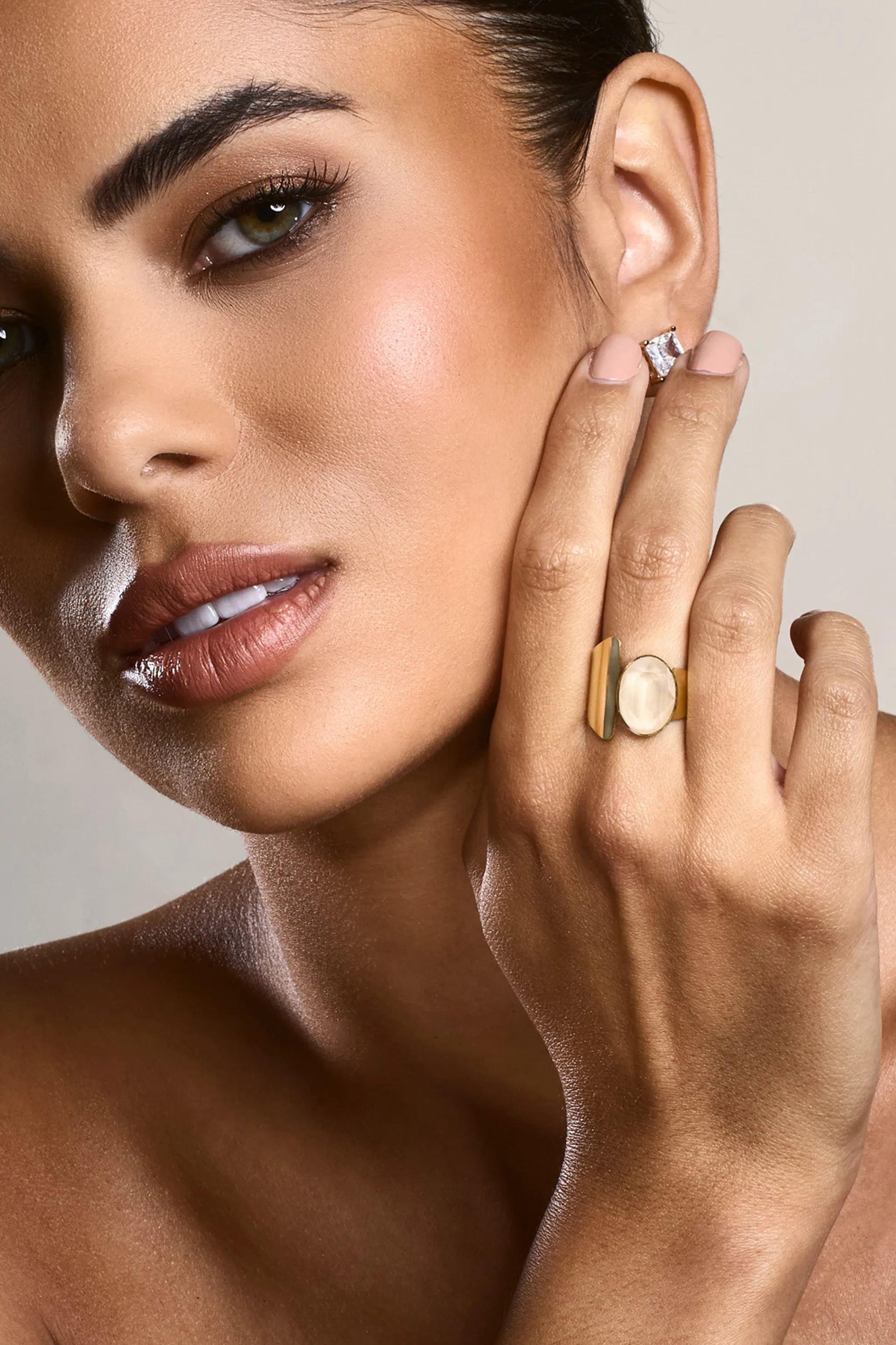 Roxi | Gold Pendant Wrap Ring